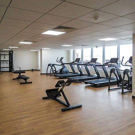 OYO 860 Studio Apartment, Maya Tower 4, Jumeirah Village Triangle Dubai Bagian luar foto